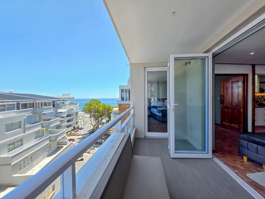 1 Bedroom Property for Sale in Sea Point Western Cape